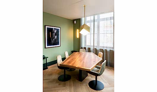 plush74 central pearl 2(1)