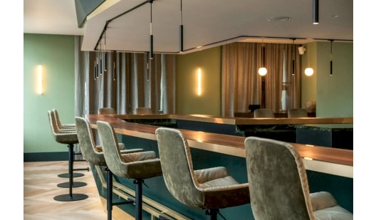 plush74 central pearl 4