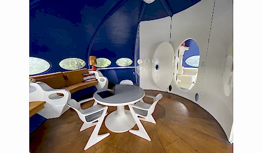 plush74 floating ufo 11