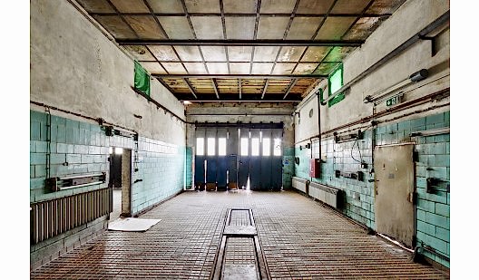 plush74 industrial complex in berlin 3(1)