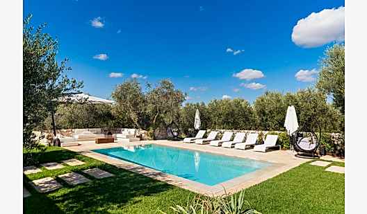 plush74 italy apulia location rent shoot film photo trullo pool 4