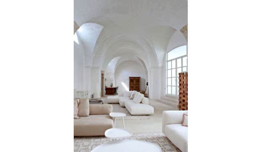 plush74 italy apulia location rent shoot film photo villa courtyard 5