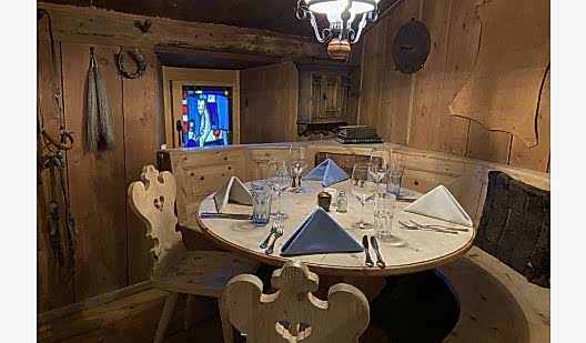 plush74 location photo film event zuoz engadin switzerland mountain restaurant 10