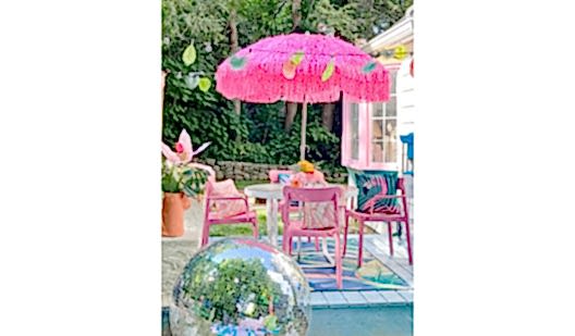 plush74 location photo film shop store pink colourful house danbury usa4