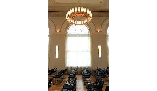 plush74 location scout rental photo film production berlin theater mitte even space hall1