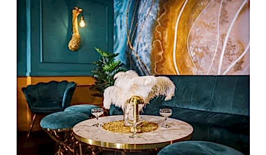 peluche74 localizaciones foto película burlesque colorido lujo bar show lounge berlin alemania29