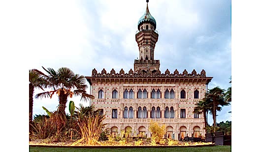 plush74 locations photo film production italy castle villa00012