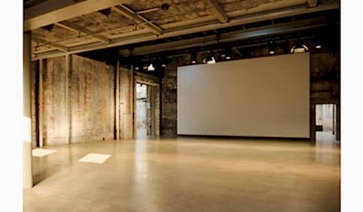 plush74 machine factory hall b 9