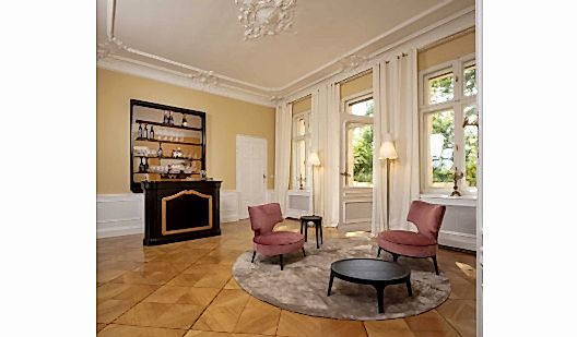 plush74 palatial garden villa potsdam 3