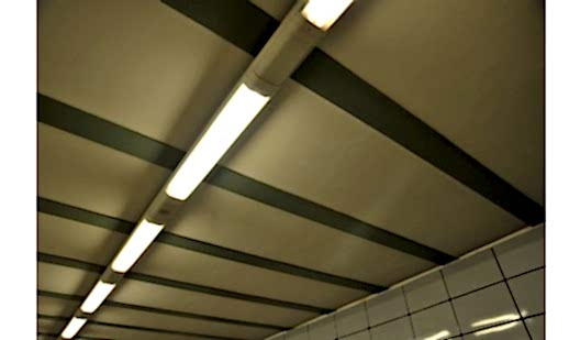 felpa74 foto film evento lugar alemania berlin metro bhf strausberger 3