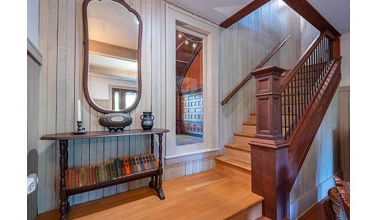 plush74 photo film event location vancouver island farmhouse private home duncan 29