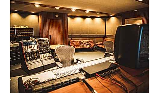 plush74 retro recording studios 3