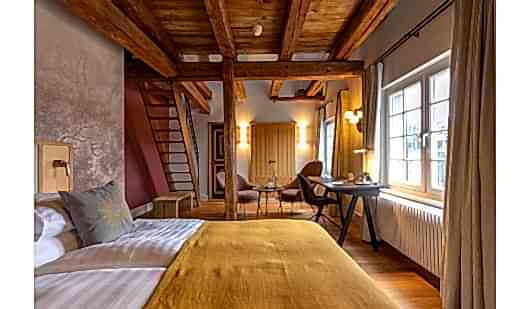 plush74 romantik lakeside hotel 3