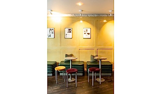 plush74 secret garden and bistro 4