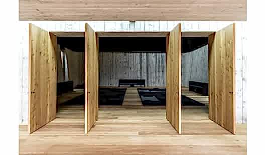 plush74 slow luxury temple 2(1)