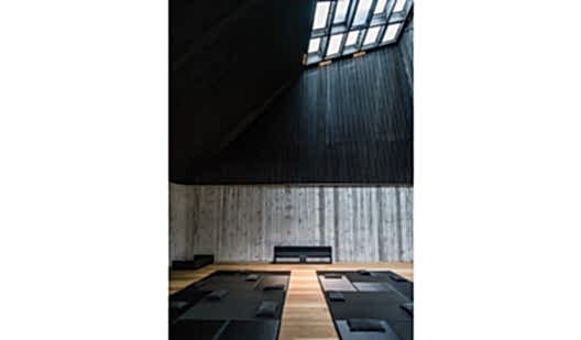 plush74 slow luxury temple 4(1)