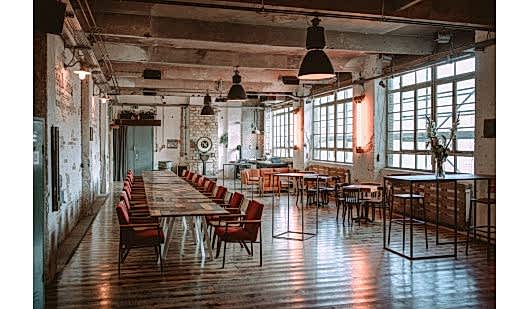 plush74 the retro industrial loft 2(1)