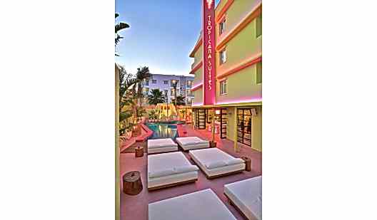 tropicanahotelibizaplush74location 54 13