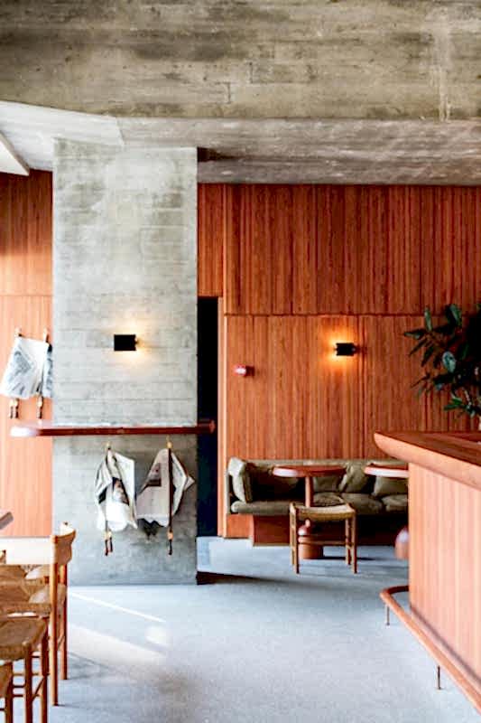 plush74 concrete wood bar 4