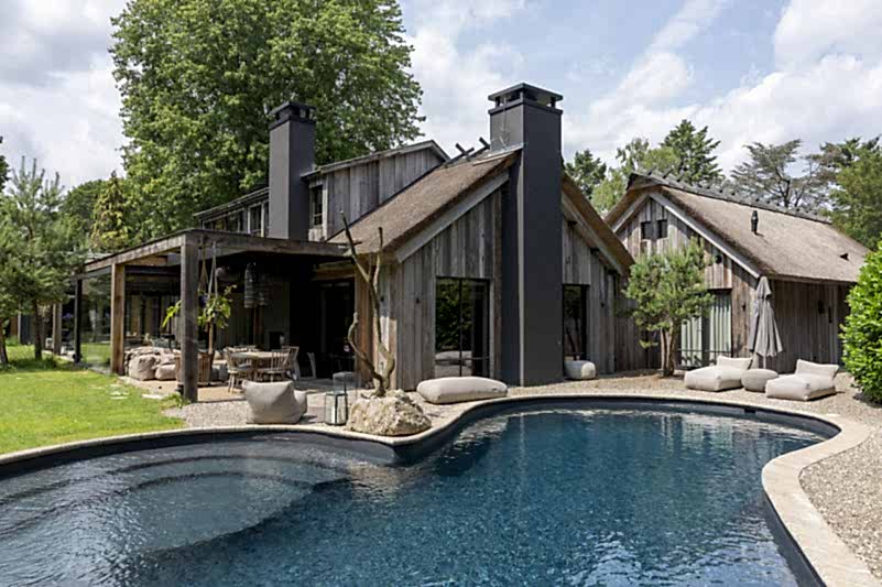 plush74 country villa laren 69