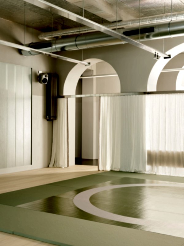 plush74 design sports studio 11