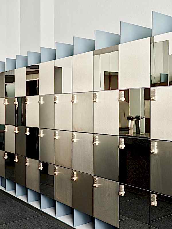 plush74 design sports studio 12