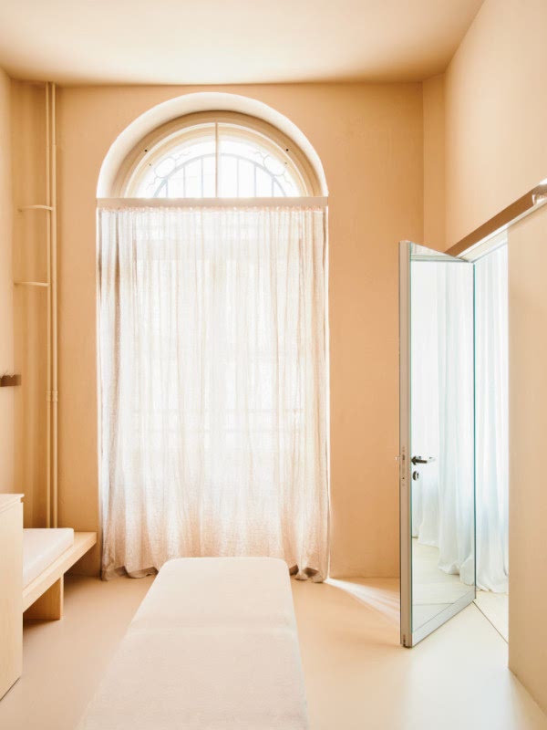 plush74 design sports studio 19