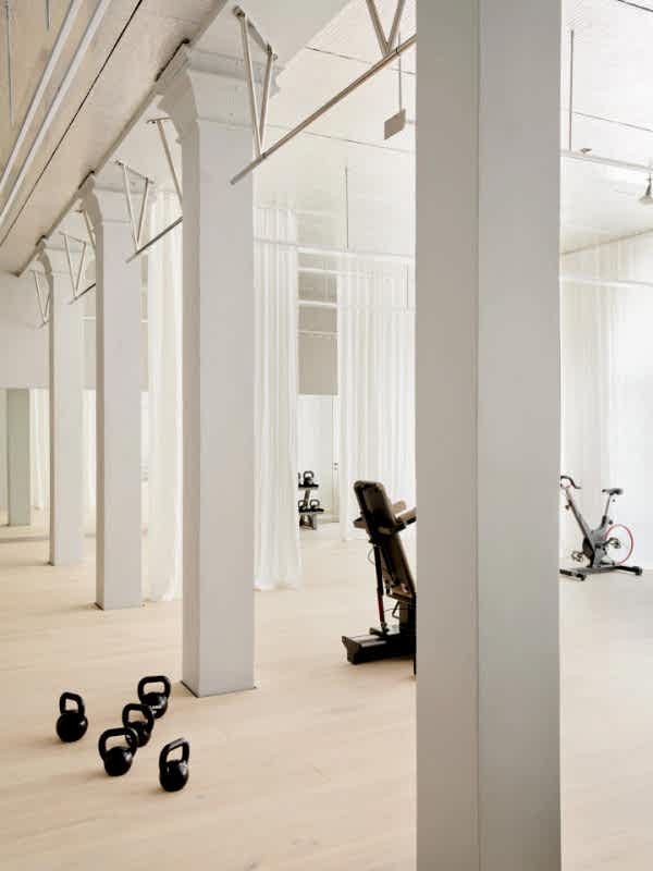 plush74 design sports studio 8