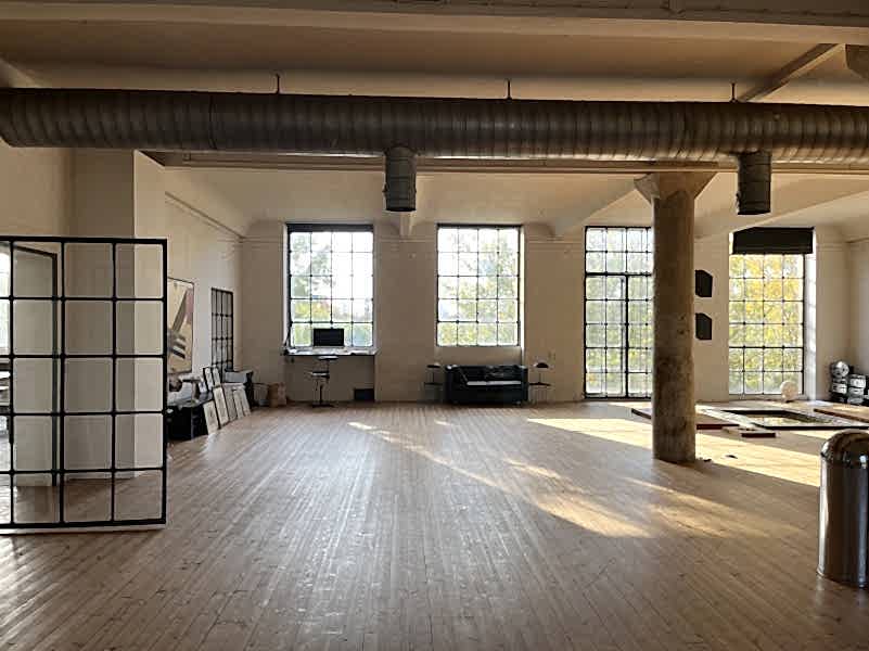 plush74 location photo film event rental production germany berlin factory industrial loft 54