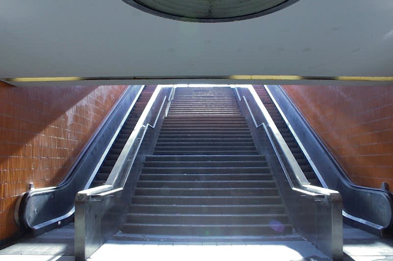 plush74 location scout rental berlin germany special icc station24