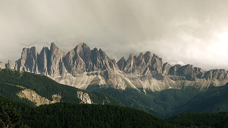 plush74 rental location photo film italy dolomites apartments mountain00001