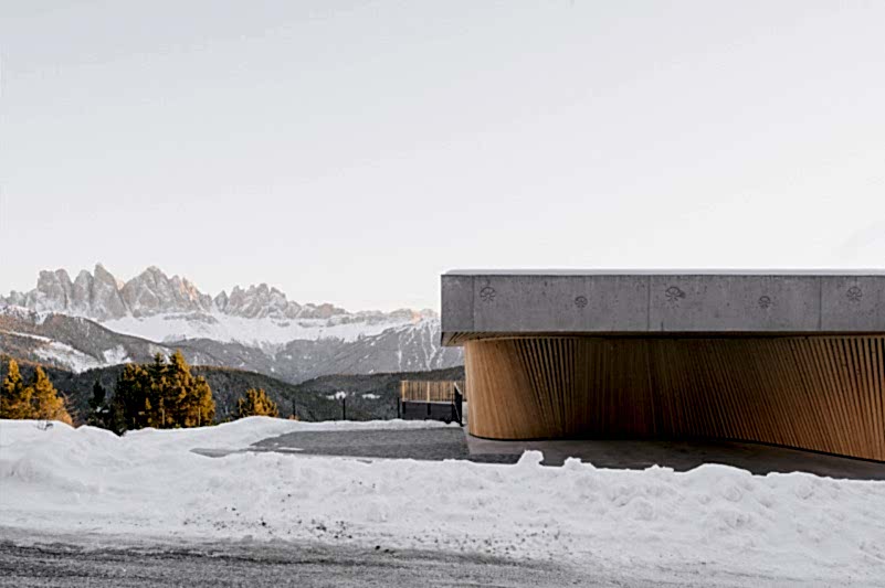 plush74 rental location photo film italy dolomites apartments mountain00067