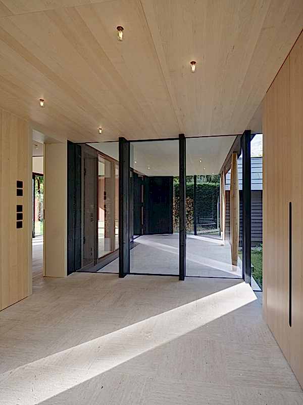 plush74 the modern lake house 15